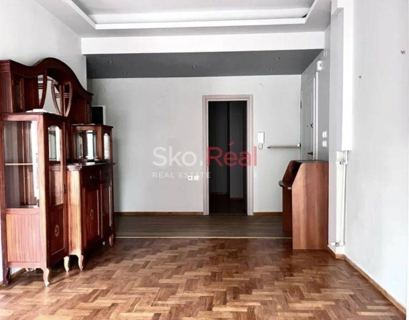 Σαλοκουζίνα