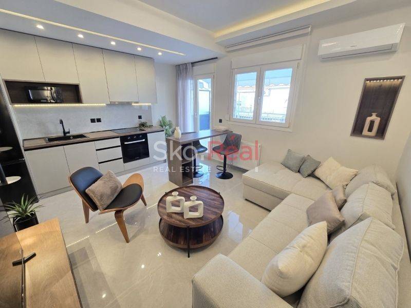 Σαλοκουζίνα