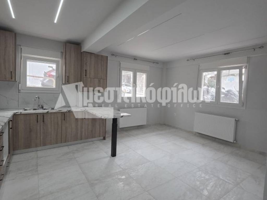 Σαλοκουζίνα