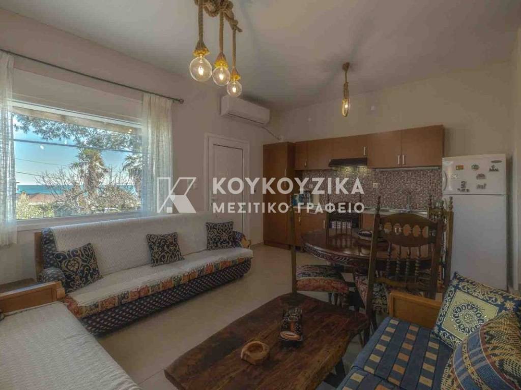 Σαλοκουζίνα