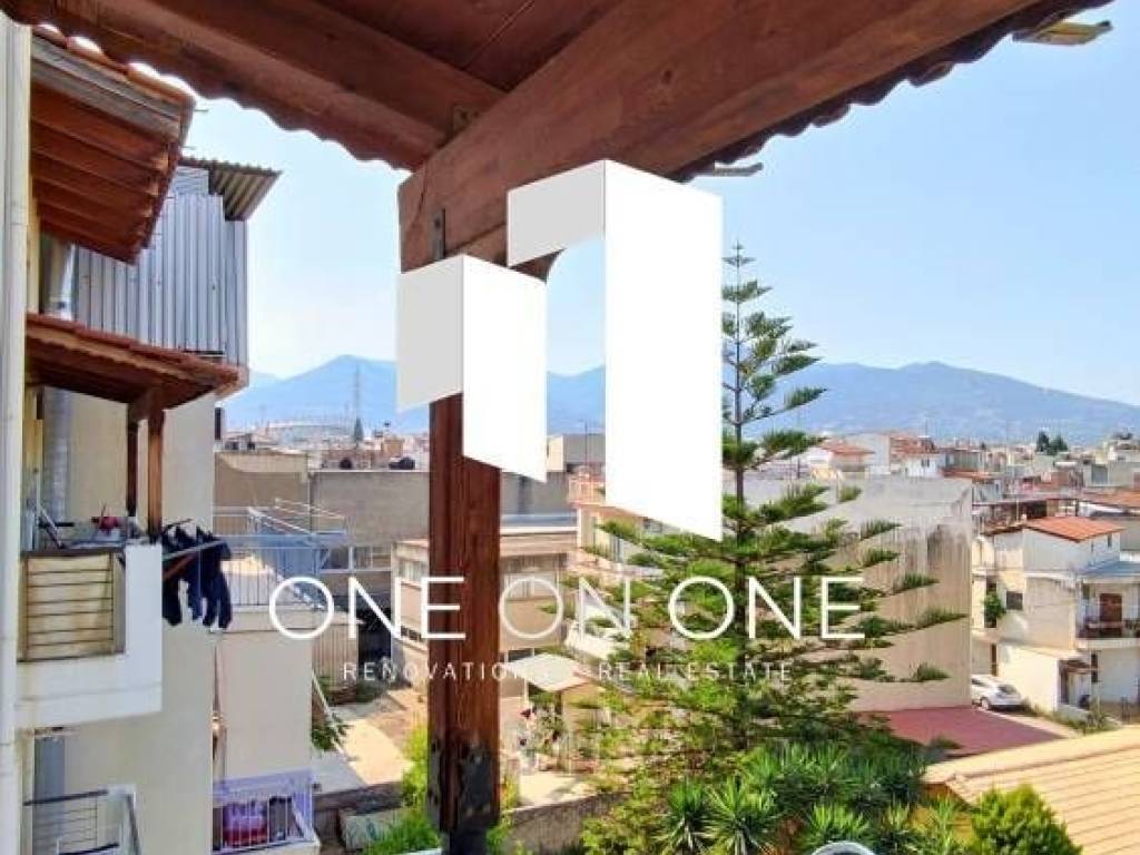 Θέα απο μπαλκόνι