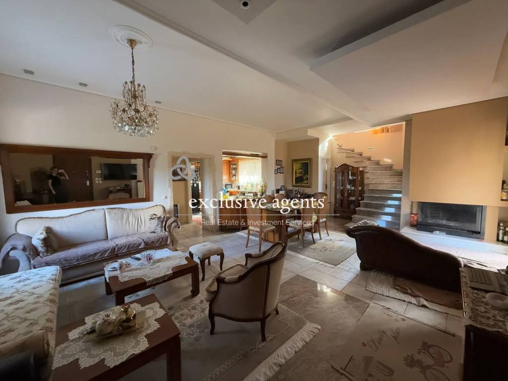 Εσωτερικοι χώροι