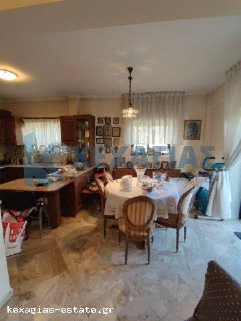 ΚΟΥΖΙΝΑ ΤΡΑΠΕΖΑΡΙΑ - ΧΩΡΟΣ ΓΙΑ 3ο ΔΩΜΑΤΙΟ