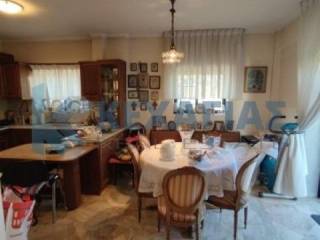 ΚΟΥΖΙΝΑ ΤΡΑΠΕΖΑΡΙΑ - ΧΩΡΟΣ ΓΙΑ 3ο ΔΩΜΑΤΙΟ