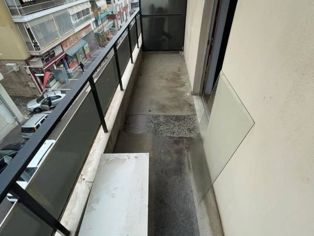 ΒΕΡΑΝΤΑ ΜΠΡΟΣΤΑ