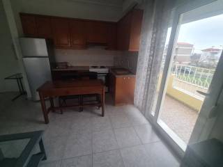 κουζινα- σαλόνι