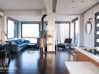 Forumland Real Estate, Kathistiko