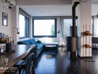 Forumland Real Estate, Kathistiko