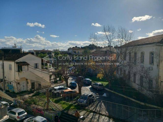 Θέα από μπαλκόνι