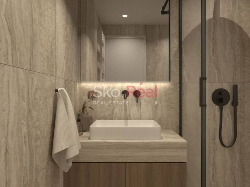 ΦΩΤΟΡΕΑΛΙΣΤΙΚΑ