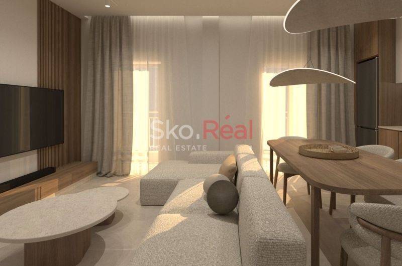 ΦΩΤΟΡΕΑΛΙΣΤΙΚΑ