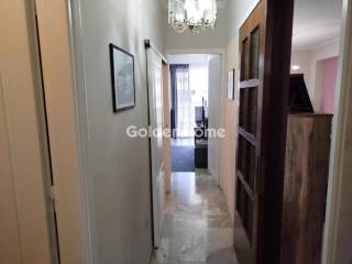 Χολ - Διάδρομος