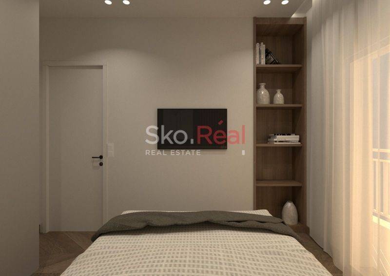 ΦΩΤΟΡΕΑΛΙΣΤΙΚΑ