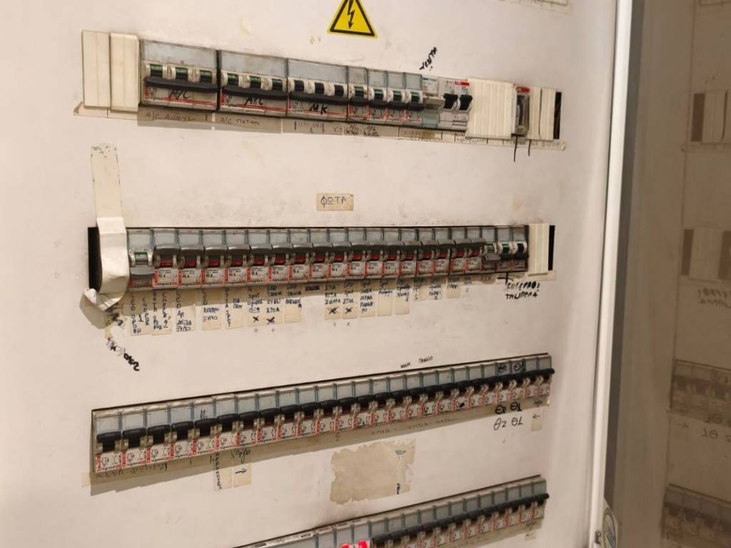 Εσωτερικοι χώροι