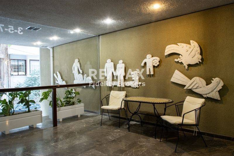 Θέα από μπαλκόνι