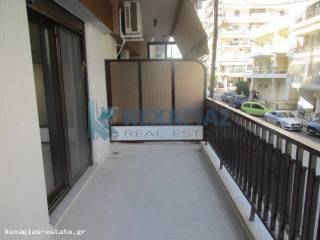 ΜΠΑΛΚΟΝΙ ΜΠΡΟΣ