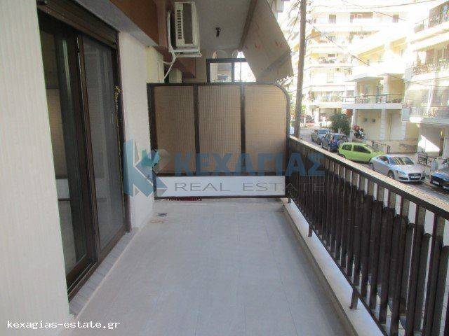 ΜΠΑΛΚΟΝΙ ΜΠΡΟΣ