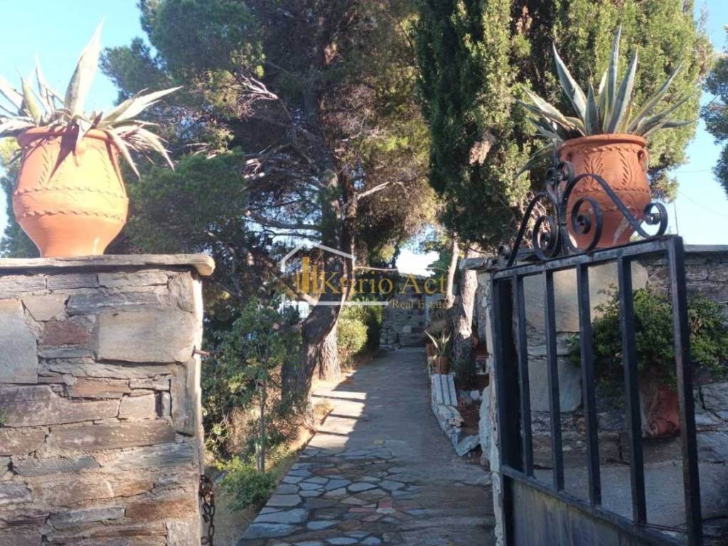 Θέα από μπαλκόνι