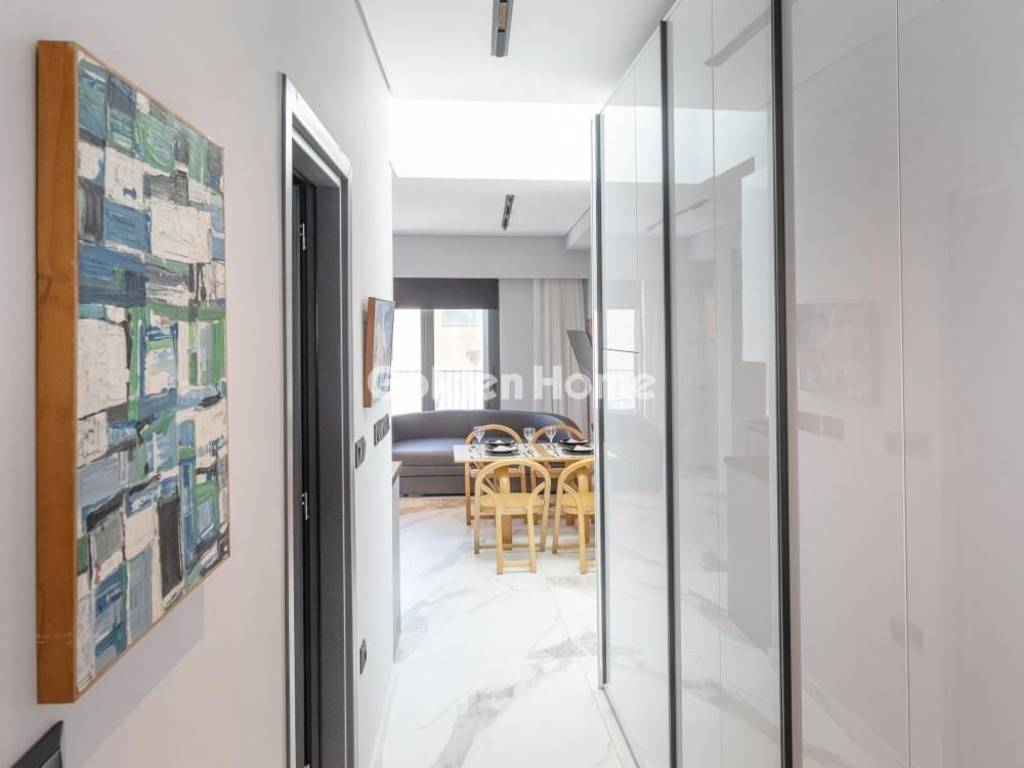 Χολ - Διάδρομος