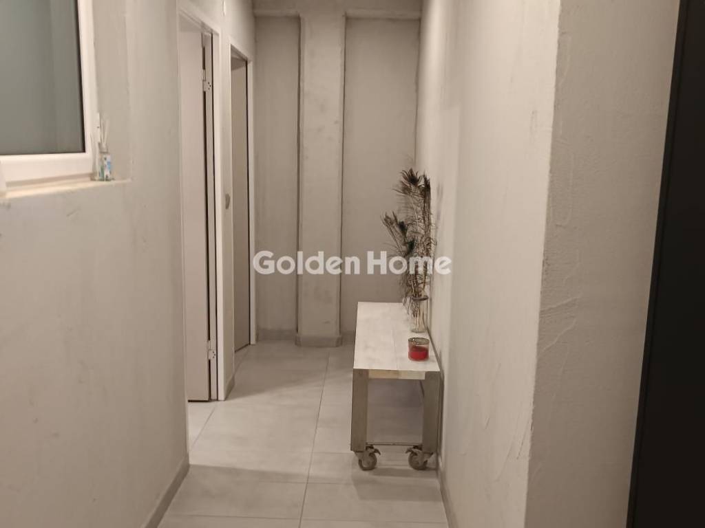 Χολ - Διάδρομος