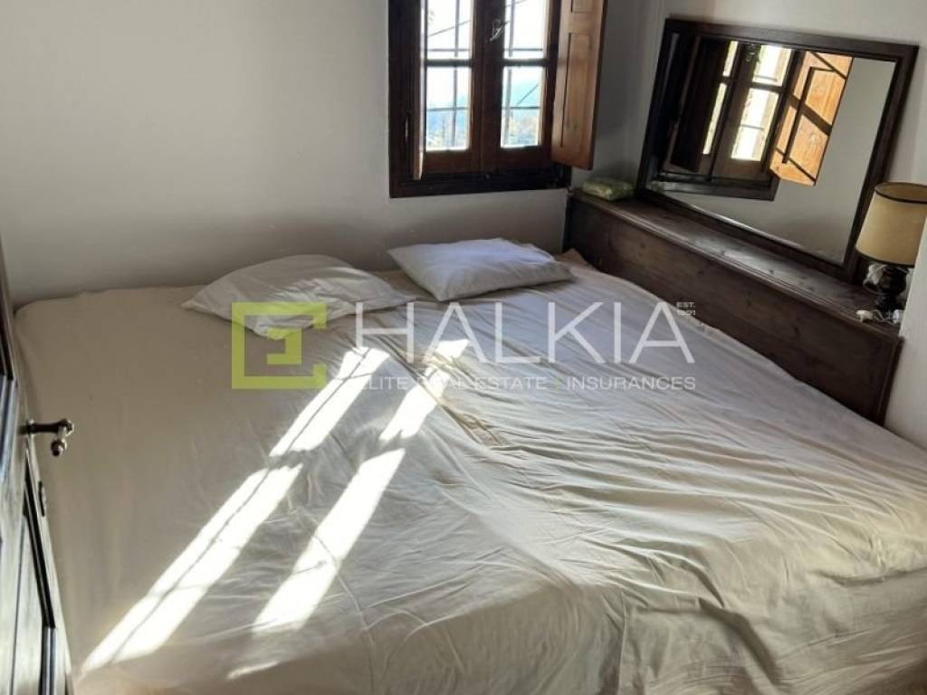 Υπνοδωμάτιο ισόγειο