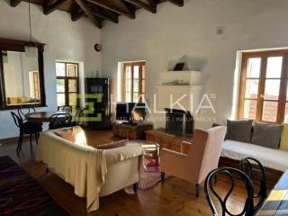 Σαλόνι όροφος