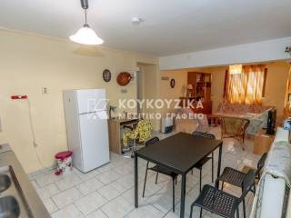 Σαλοκουζίνα