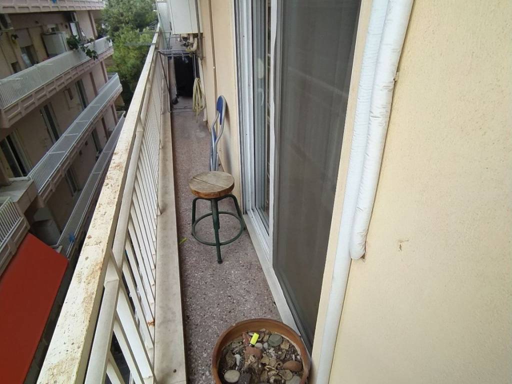 ANYPLACE MESITIKES YPERESIES