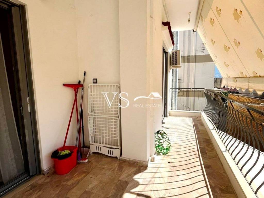 Θέα απο μπαλκόνι