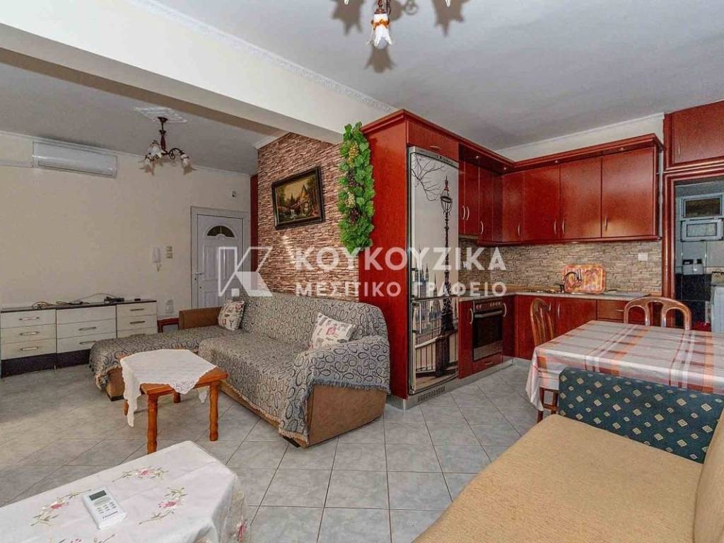 Σαλοκουζίνα