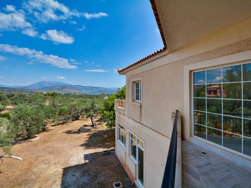 Θέα από μπαλκόνι