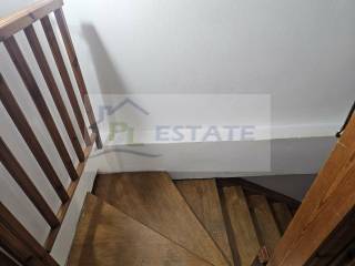 εσωτερική σκάλα