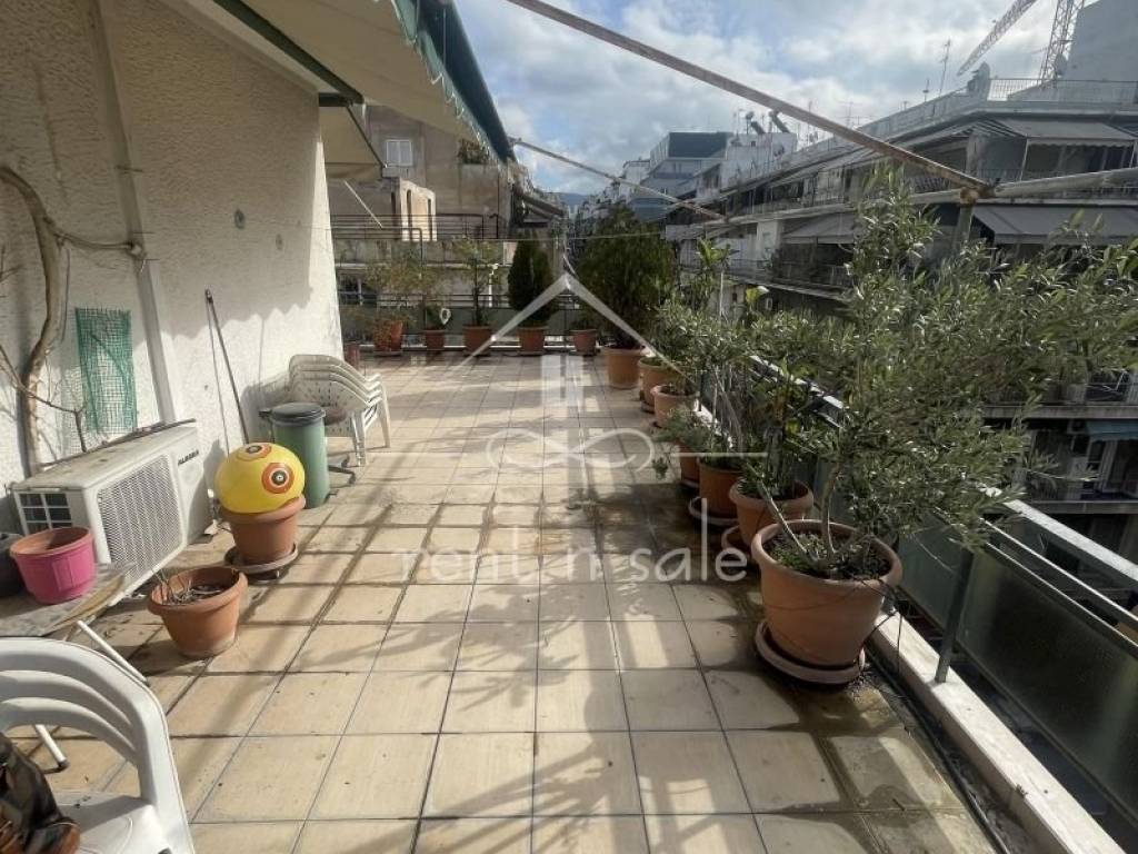 Θέα από μπαλκόνι