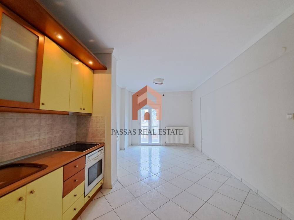 Σαλοκουζίνα