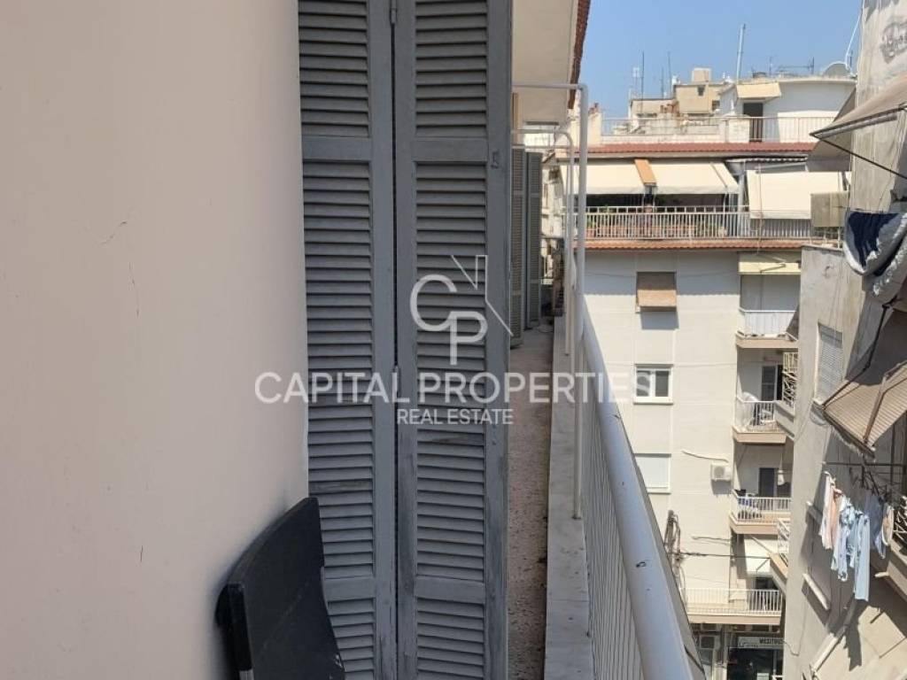 Θέα από μπαλκόνι