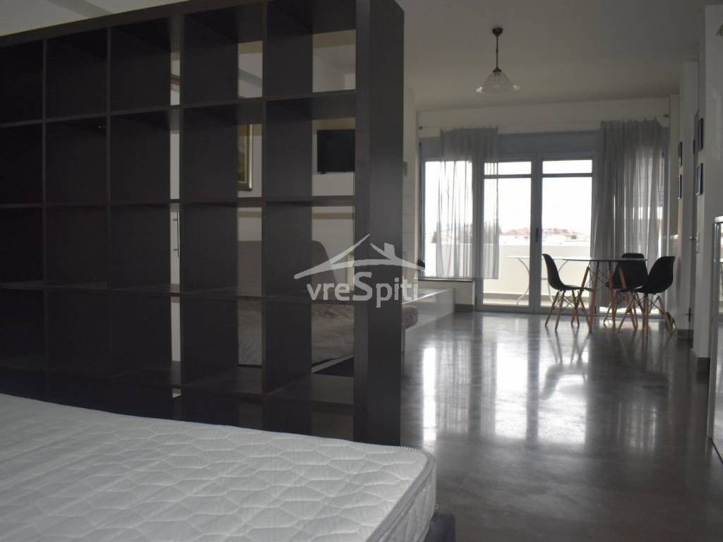 ΕΝΙΑΙΟΣ ΧΩΡΟΣ