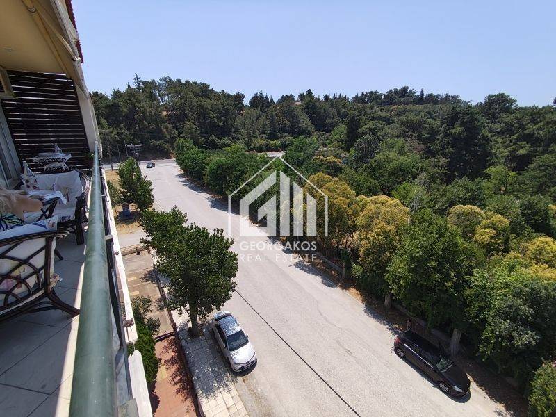 Θέα από μπαλκόνι