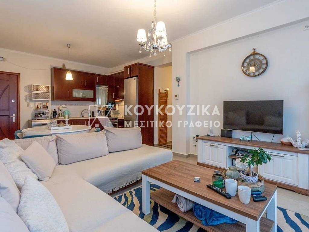 Σαλοκουζίνα