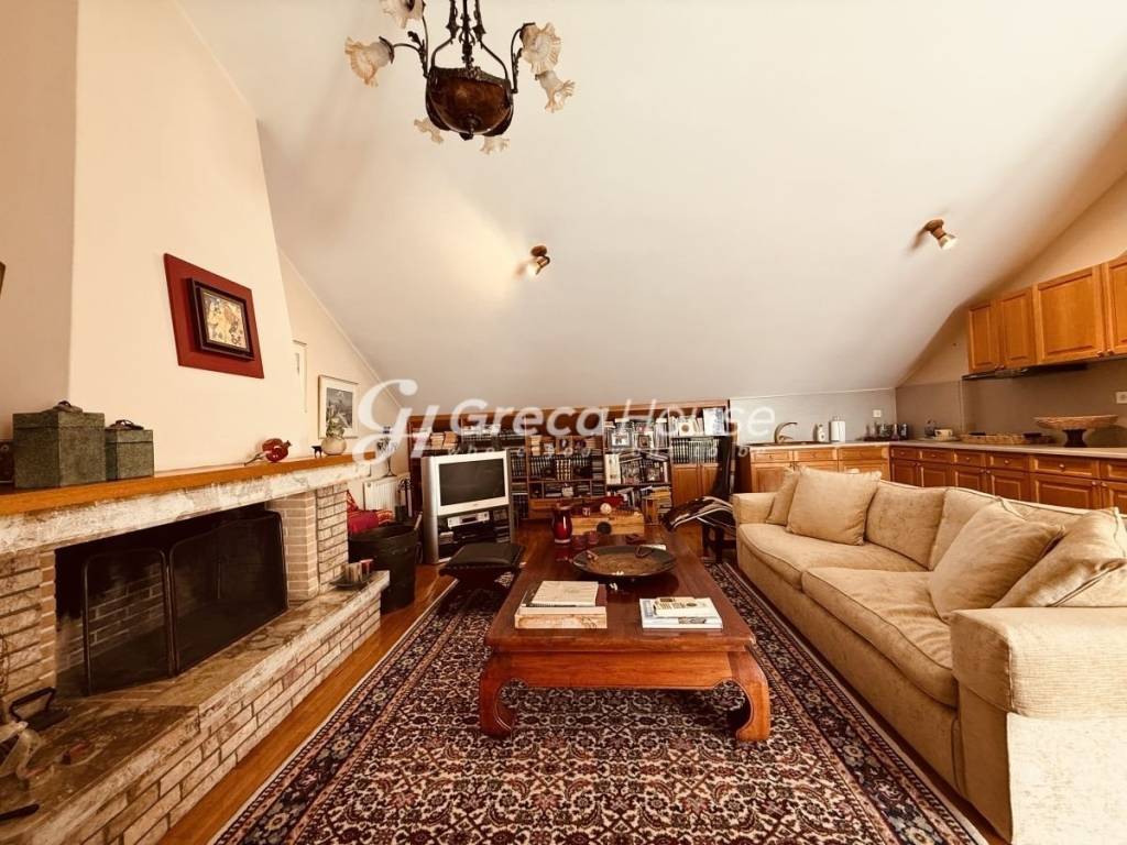 Ьονοκατοικία προς πώληση Μελίσσια