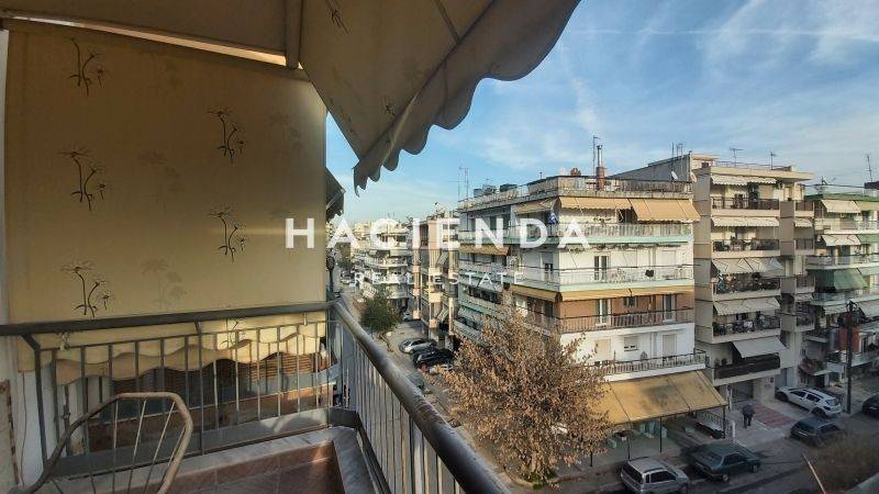 Θέα από μπαλκόνι