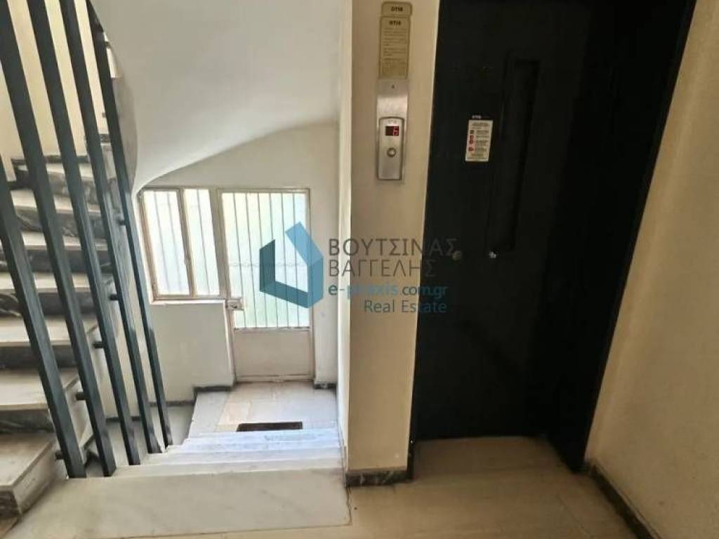 Είσοδος οικοδομής