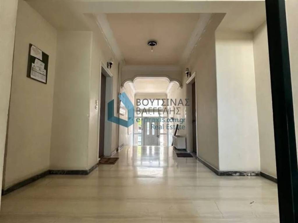 Είσοδος οικοδομής