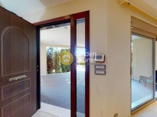 Χολ - Διάδρομος