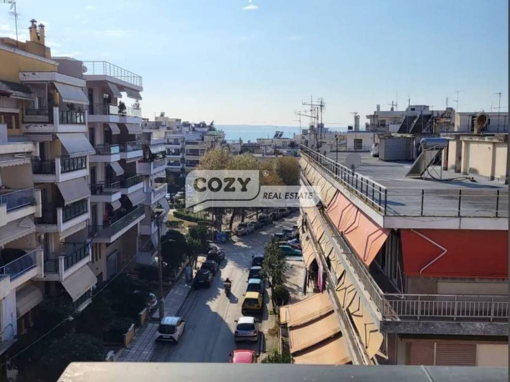 Θέα απο μπαλκόνι