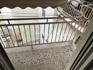 πίσω μπαλκόνι