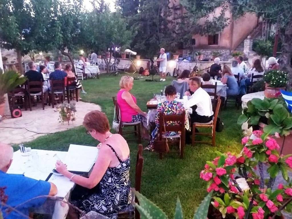 Εσωτερικοι χώροι