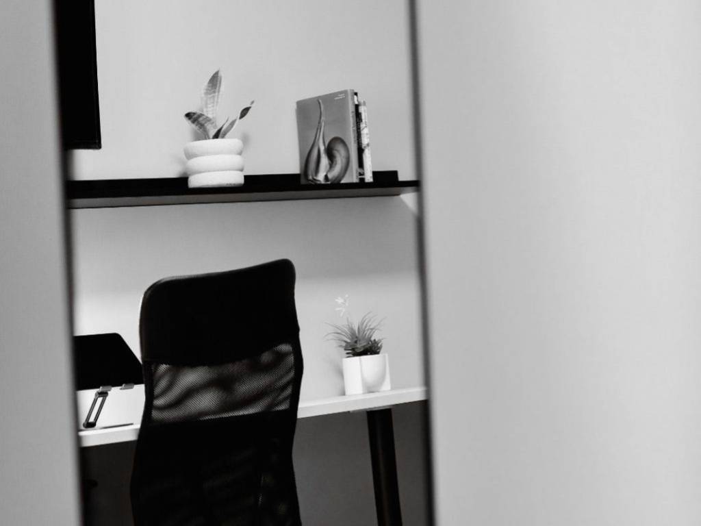 Leptomereies poy anadeiknyoyn ton charaktera toy ktirioy.