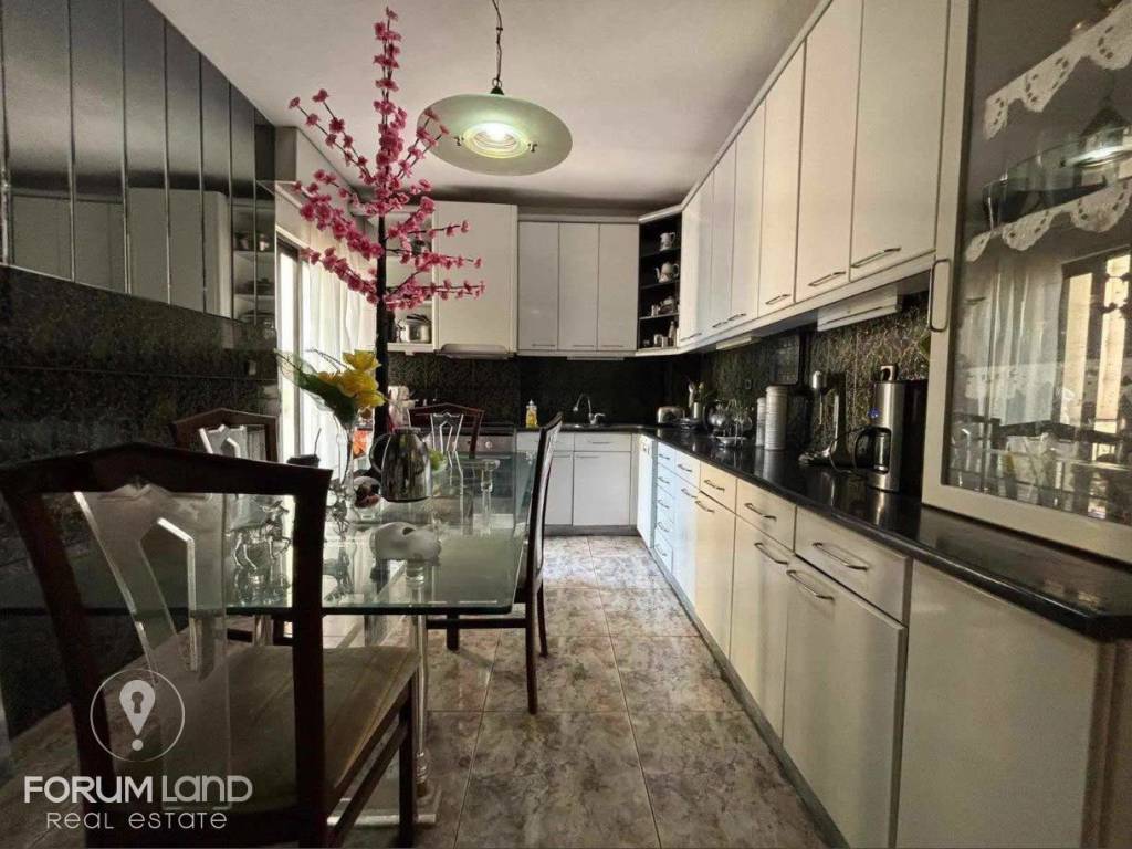 Forumland Real Estate, Κουζίνα