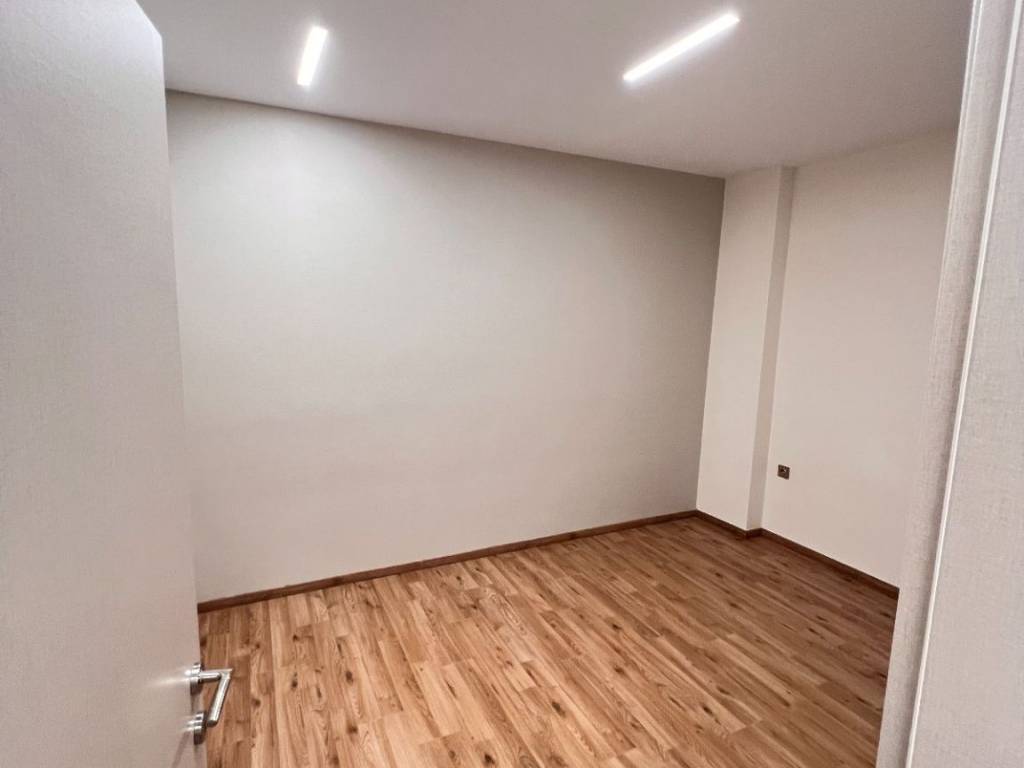 Domatio kai sygchronos photismos