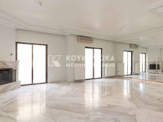 Σαλοκουζίνα